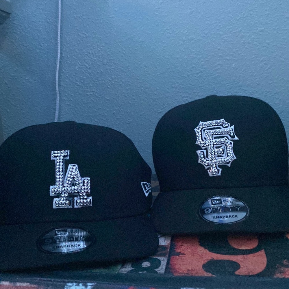 SNAPback hats ICED OUT🥶💎